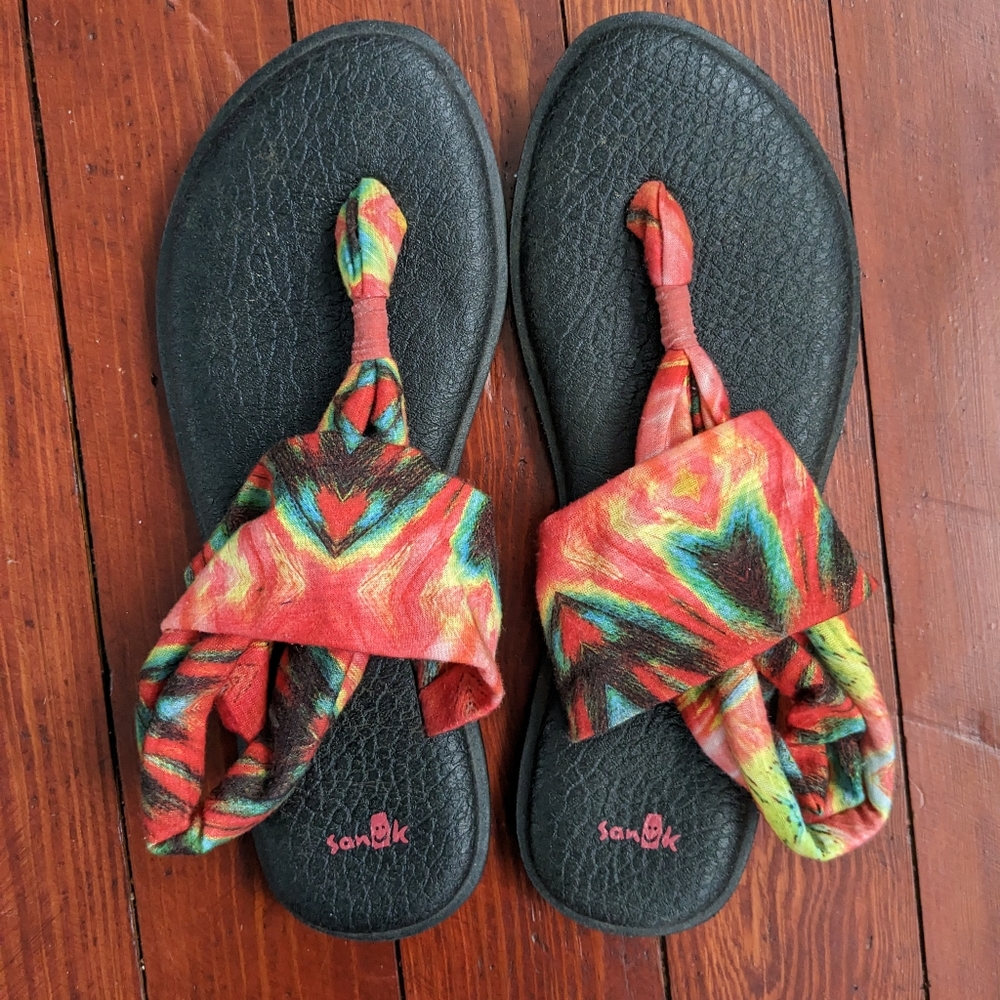Sanuk tie dye yoga sling sandals 9 1/2